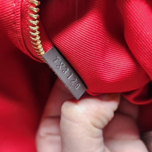 Louis Vuitton Graceful- SOLD! - Picture 13 of 15